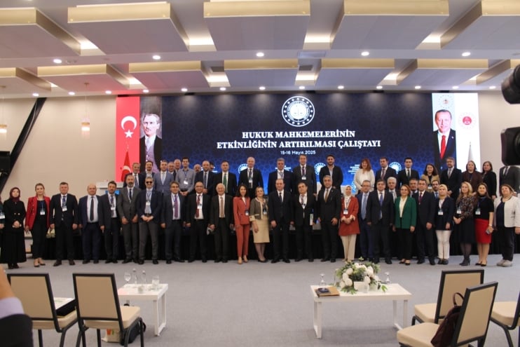 Prof. Dr. Ali Yeşilırmak ve Dr. Öğr. Üyesi Ömer Faruk Kafalı Hukuk Mahkemelerinin Etkinliğinin Artırılması Çalıştayı’na Katıldı